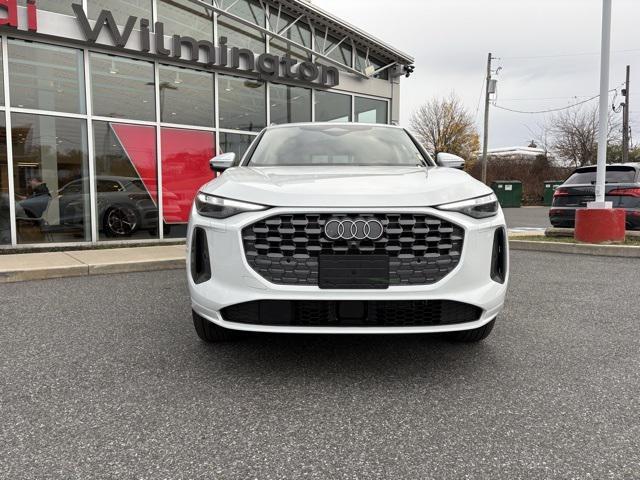 new 2025 Audi Q5 car, priced at $59,680