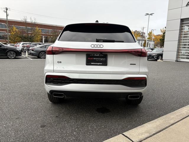 new 2025 Audi Q5 car, priced at $59,680