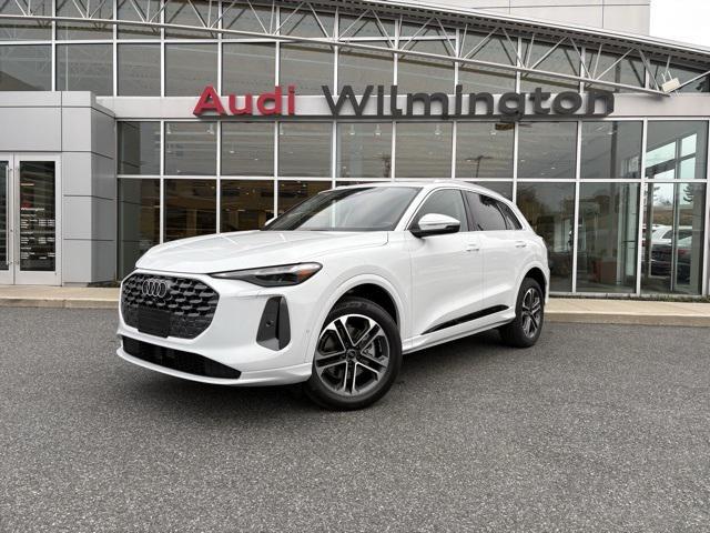 new 2025 Audi Q5 car, priced at $59,680
