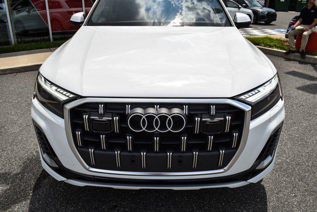 new 2025 Audi Q7 car, priced at $81,830