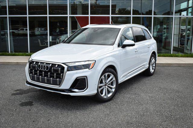 new 2025 Audi Q7 car, priced at $81,830