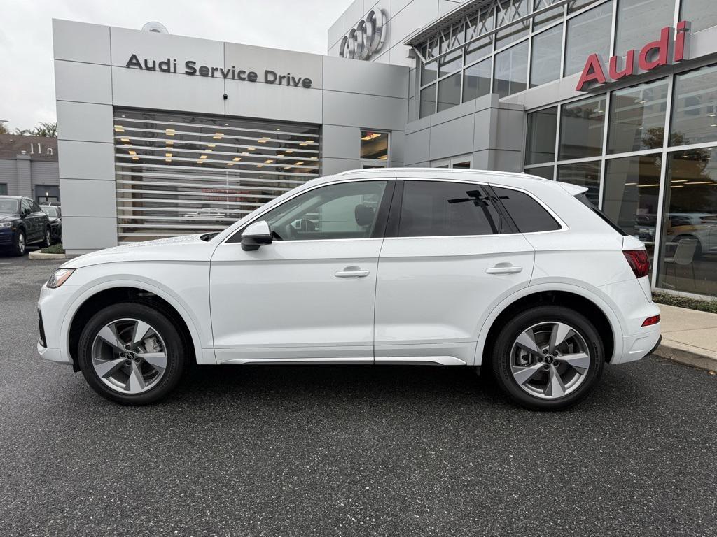 used 2024 Audi Q5 car, priced at $34,383