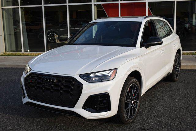 new 2025 Audi SQ5 car, priced at $70,140