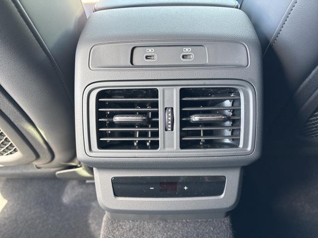 new 2025 Audi SQ5 car, priced at $76,195