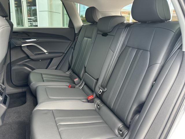 new 2025 Audi Q5 car, priced at $54,309