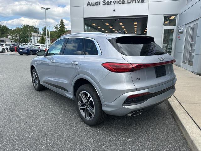 new 2025 Audi Q5 car, priced at $54,309