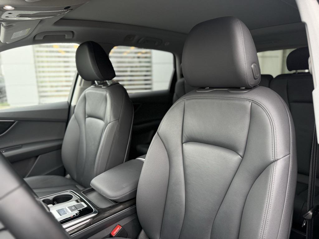 used 2022 Audi Q7 car, priced at $42,598