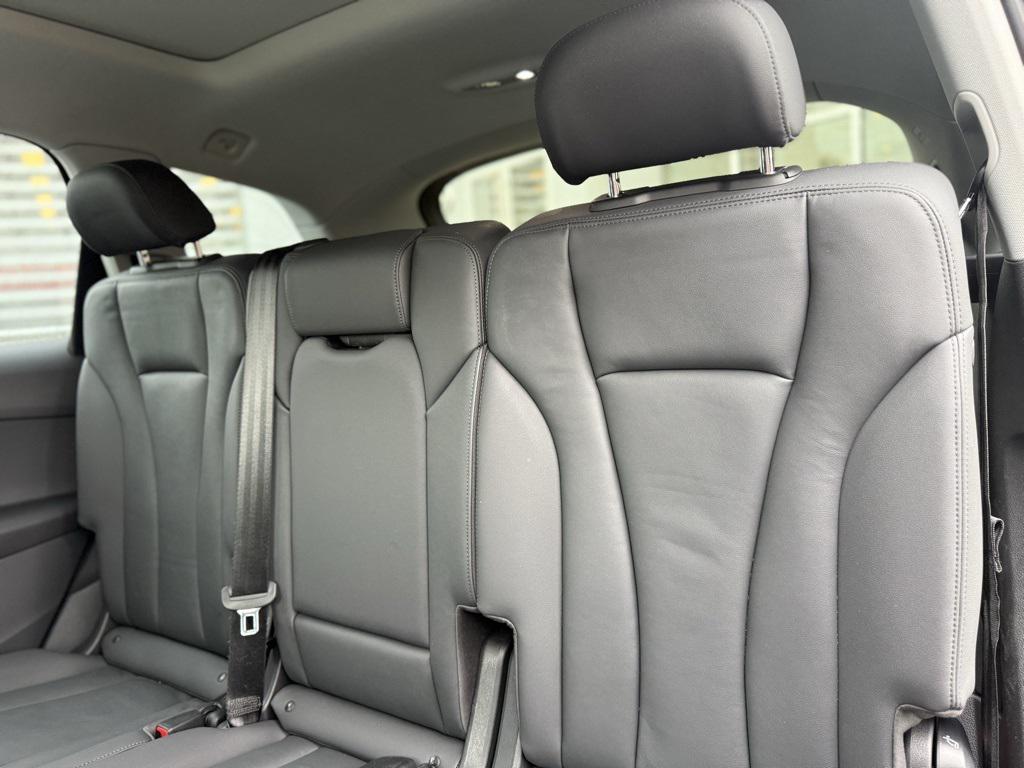 used 2022 Audi Q7 car, priced at $42,598