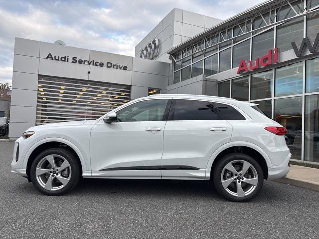 new 2025 Audi Q5 car, priced at $60,390