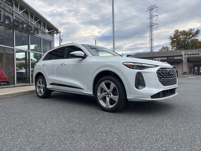 new 2025 Audi Q5 car, priced at $60,390