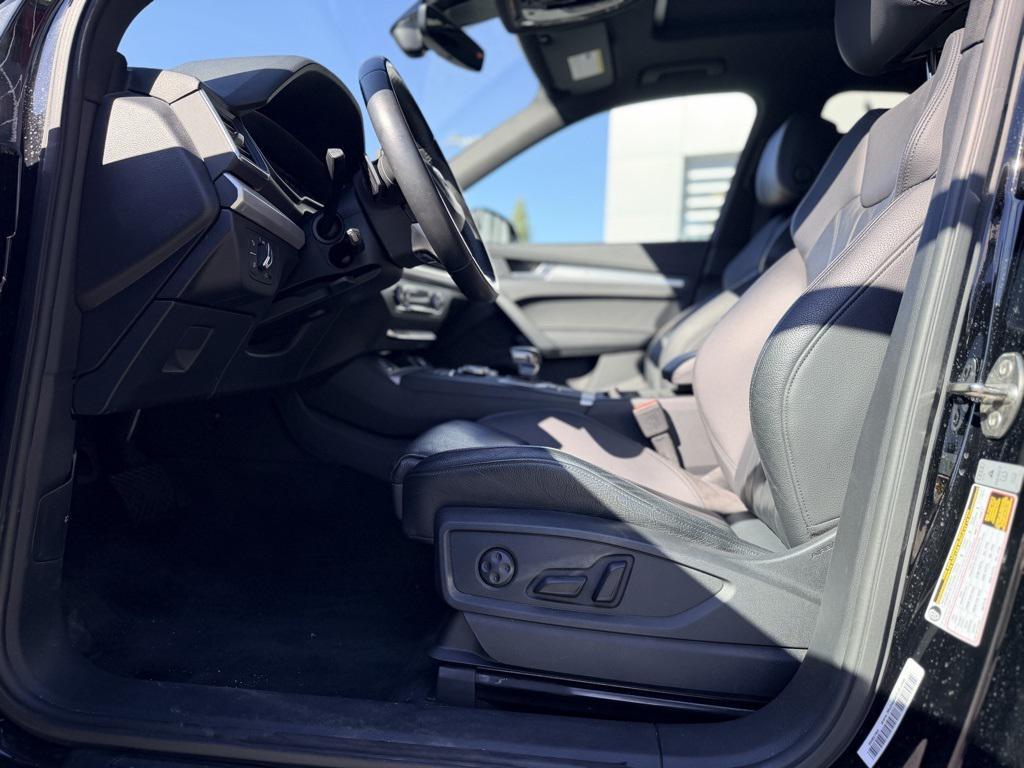 used 2020 Audi Q5 car, priced at $21,674