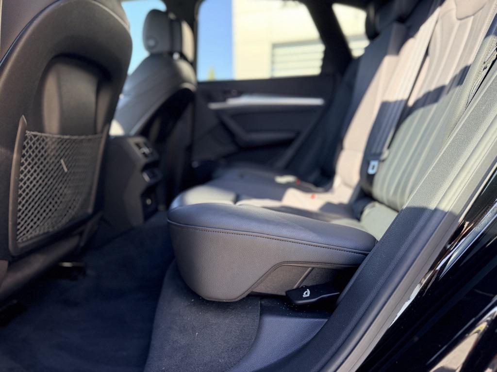 used 2020 Audi Q5 car, priced at $21,674