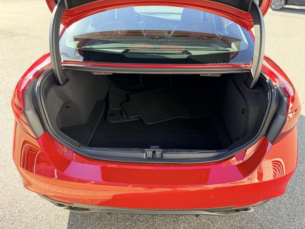 used 2018 Alfa Romeo Giulia car, priced at $26,144
