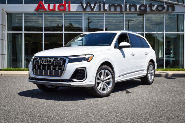 new 2025 Audi Q7 car, priced at $75,700