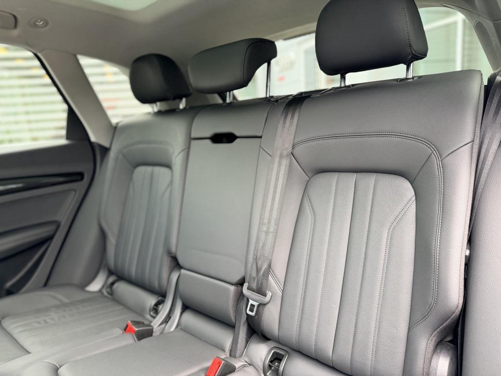 used 2020 Audi Q5 car, priced at $14,927
