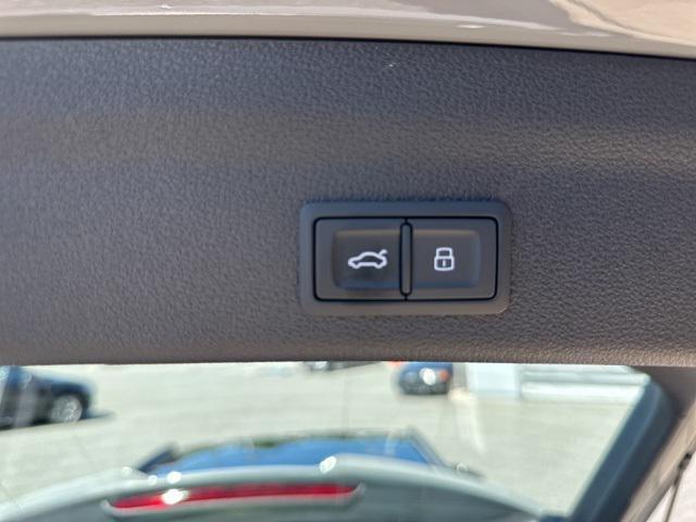 new 2026 Audi RS 6 Avant car, priced at $148,295