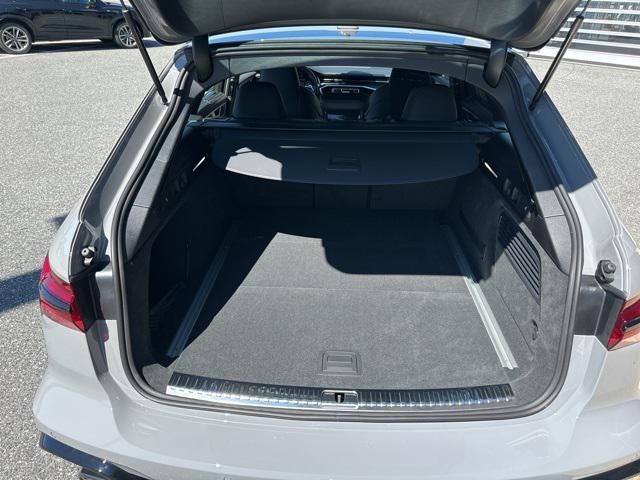 new 2026 Audi RS 6 Avant car, priced at $148,295