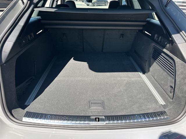 new 2026 Audi RS 6 Avant car, priced at $148,295