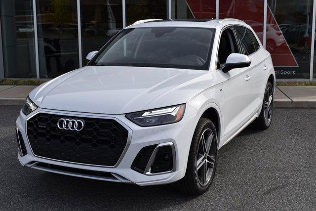 new 2025 Audi Q5 car, priced at $67,575