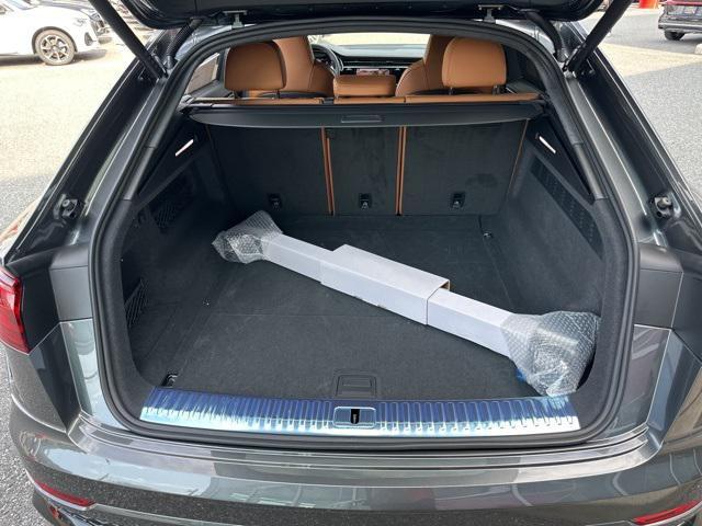 new 2025 Audi RS Q8 car, priced at $147,090