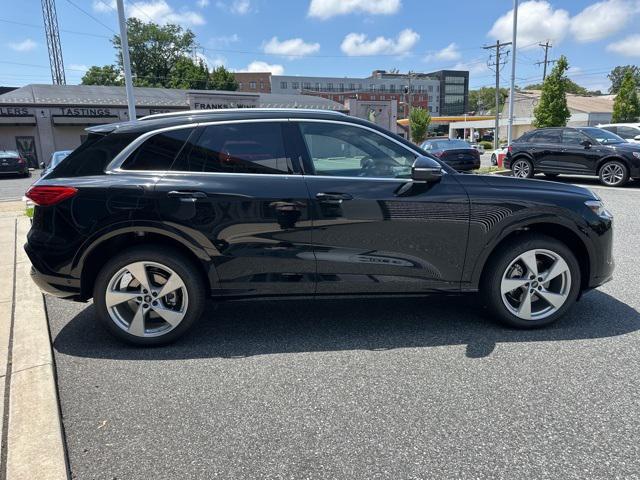 new 2025 Audi Q5 car, priced at $60,390