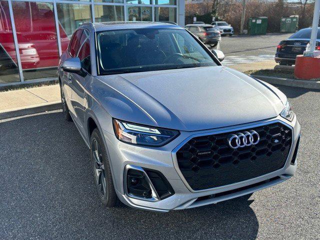 new 2024 Audi Q5 car, priced at $53,690