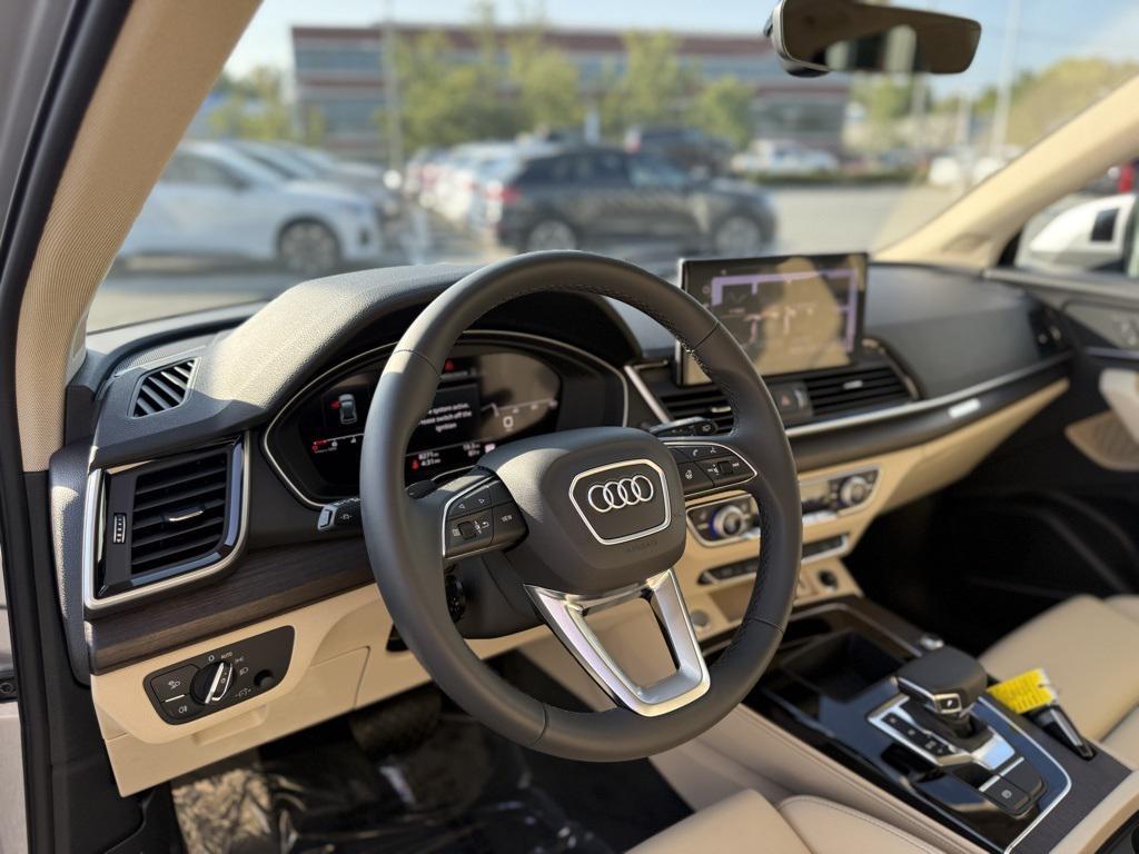 used 2025 Audi Q5 car, priced at $45,623