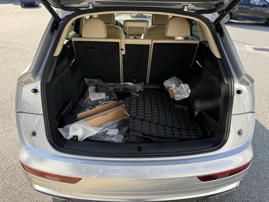 used 2025 Audi Q5 car, priced at $45,623