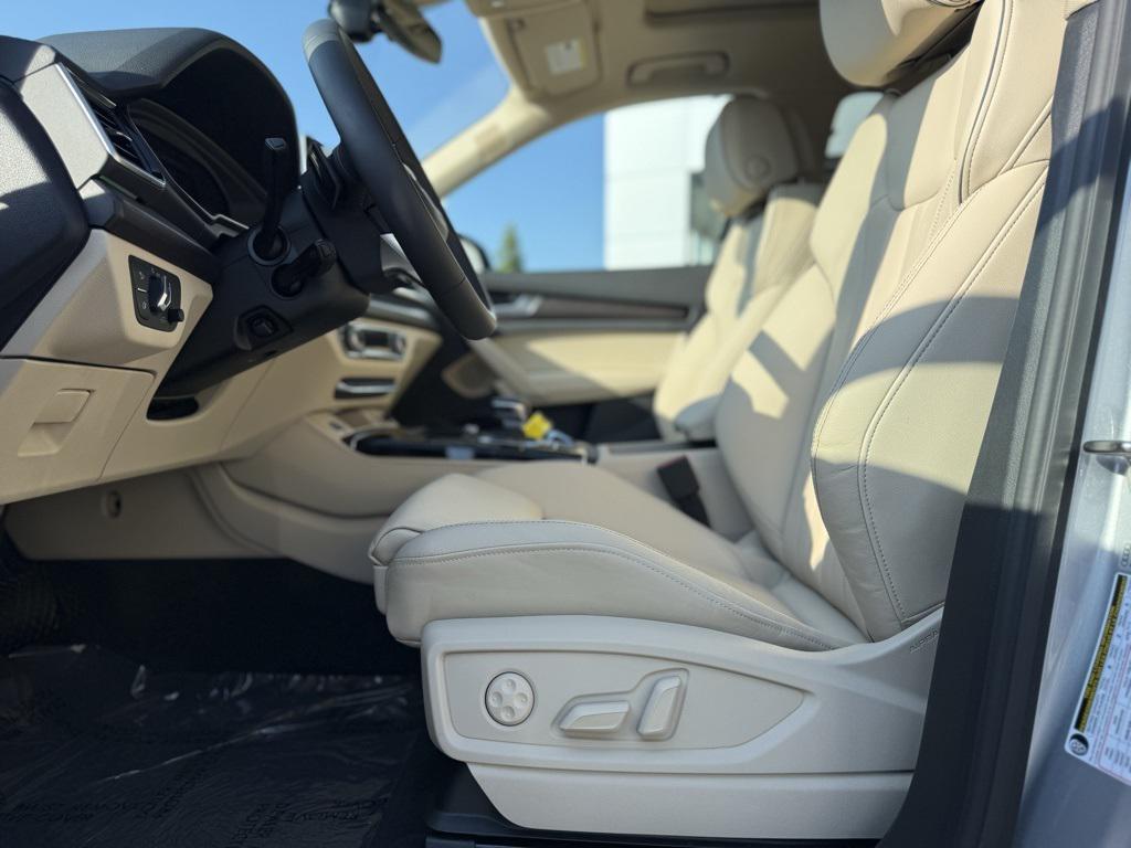 used 2025 Audi Q5 car, priced at $45,623