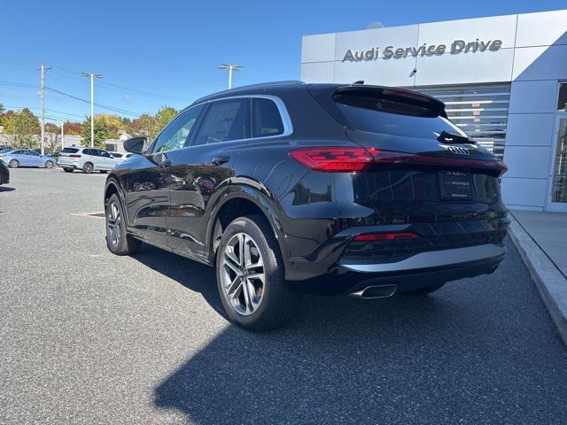 new 2025 Audi Q5 car, priced at $57,190