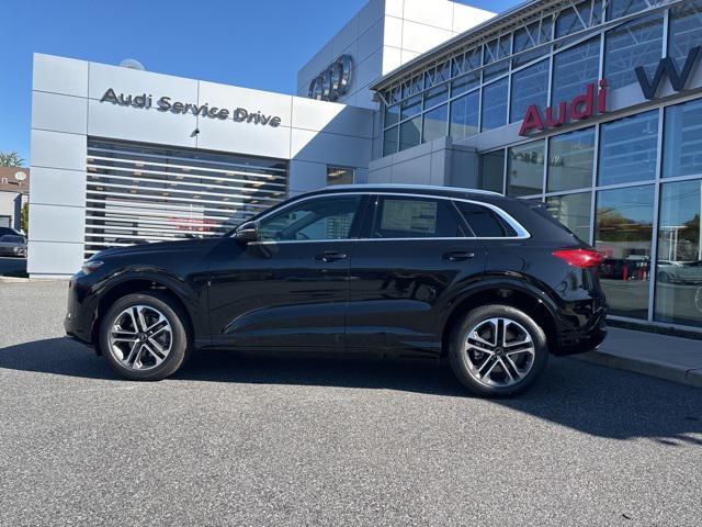 new 2025 Audi Q5 car, priced at $57,190