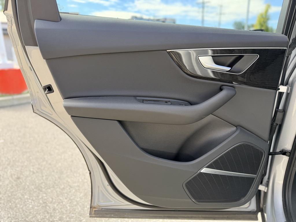 used 2022 Audi Q7 car, priced at $42,792