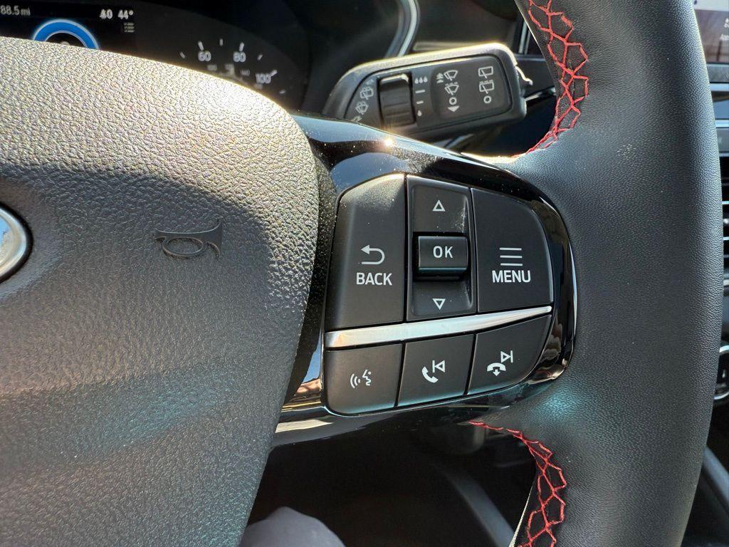 used 2022 Ford Escape car, priced at $28,996