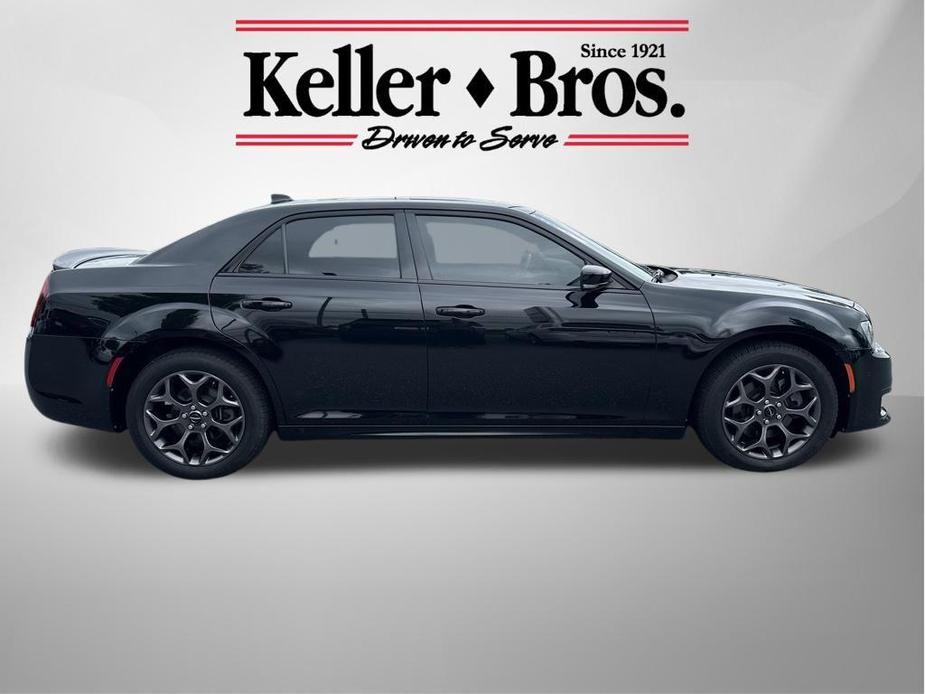 used 2018 Chrysler 300 car, priced at $28,495