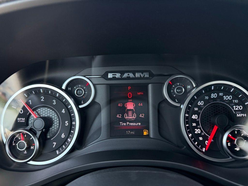 new 2025 Ram 1500 car, priced at $52,660
