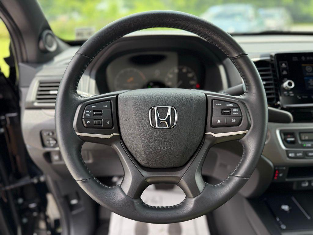 used 2024 Honda Ridgeline car, priced at $39,917