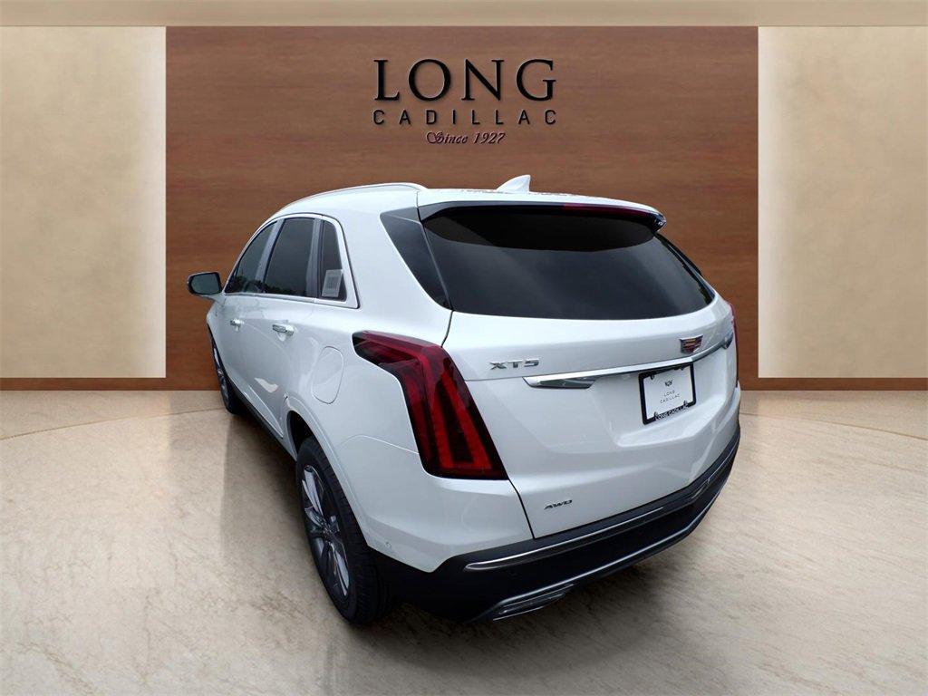 new 2025 Cadillac XT5 car, priced at $56,590
