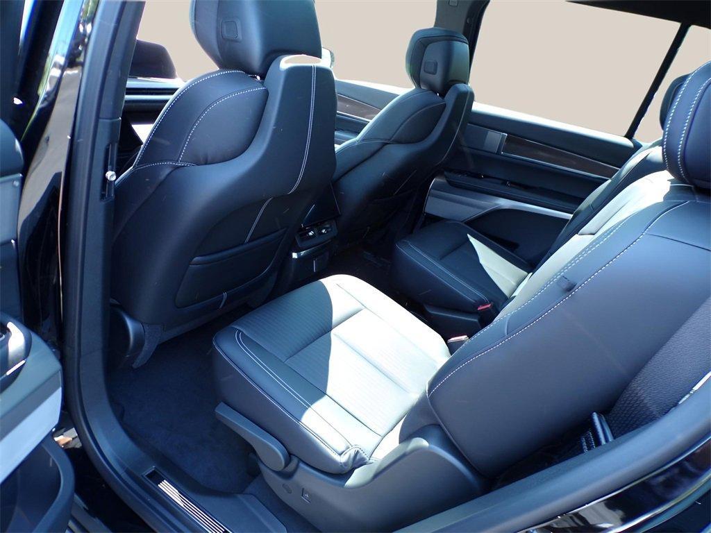 new 2026 Cadillac VISTIQ car, priced at $80,515