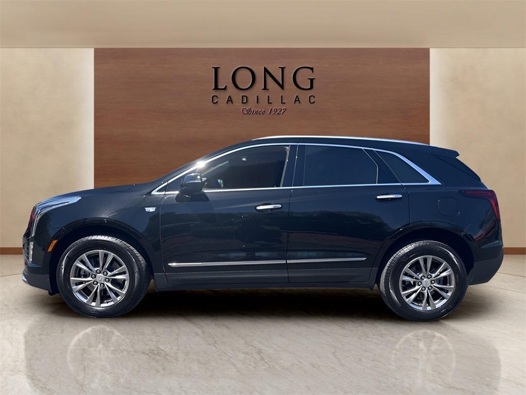 used 2023 Cadillac XT5 car, priced at $38,991