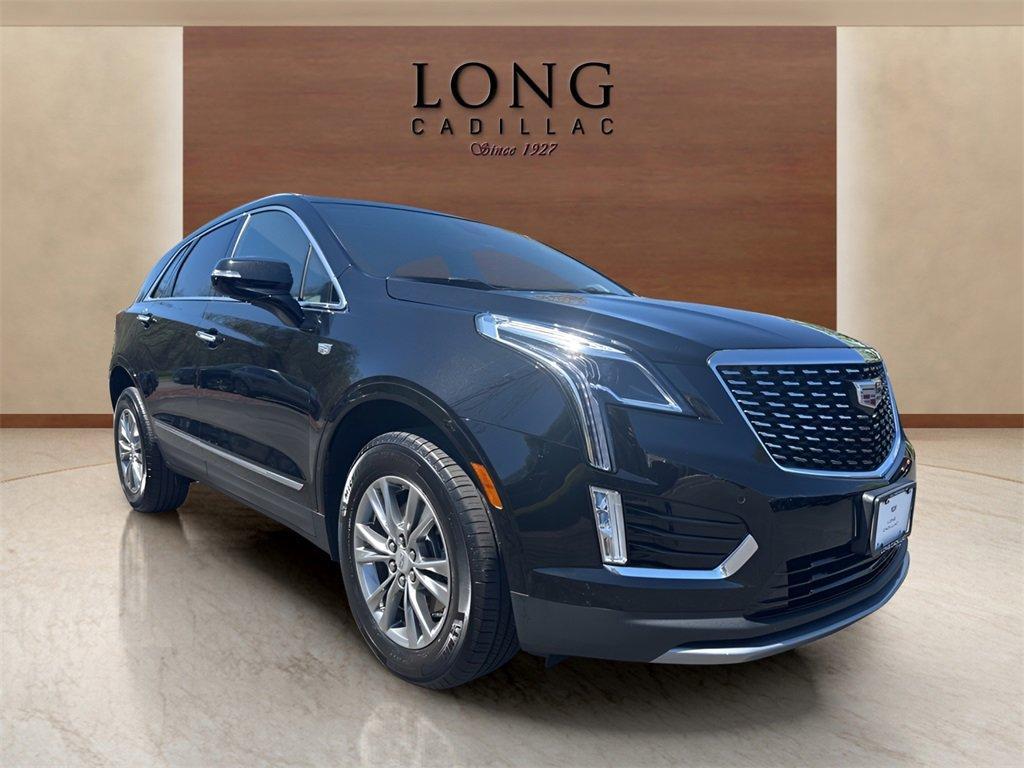 used 2023 Cadillac XT5 car, priced at $38,991