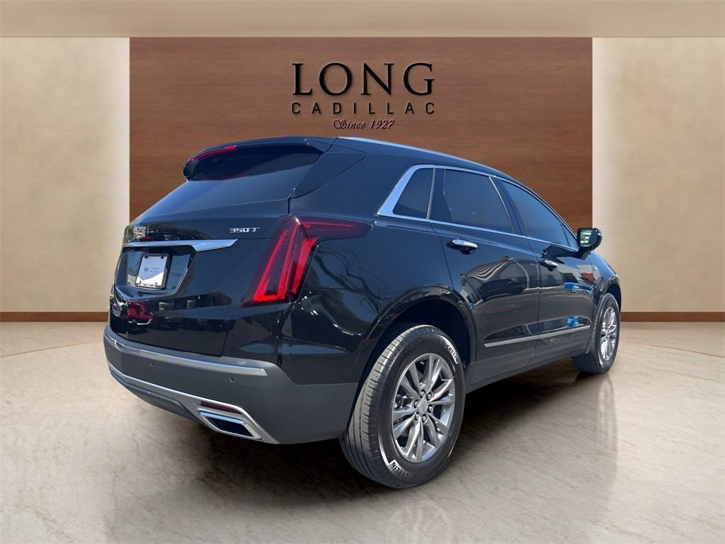 used 2023 Cadillac XT5 car, priced at $38,991