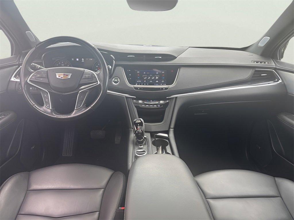 used 2022 Cadillac XT5 car, priced at $27,991