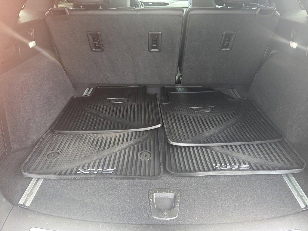 used 2022 Cadillac XT5 car, priced at $27,991