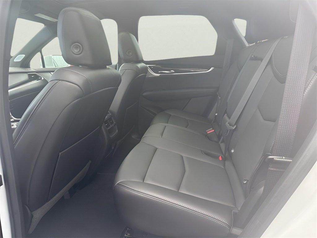 used 2022 Cadillac XT5 car, priced at $27,991