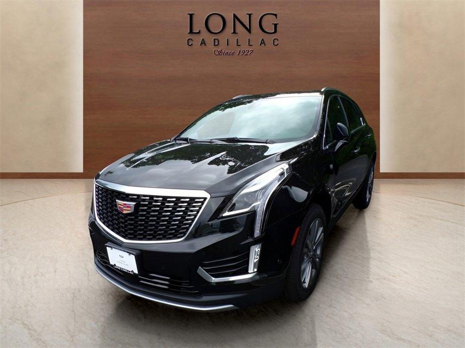 new 2025 Cadillac XT5 car, priced at $57,190