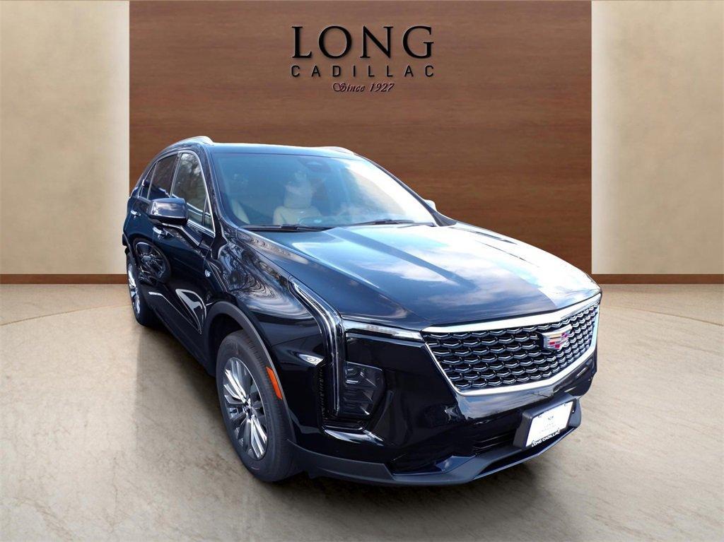 new 2025 Cadillac XT4 car, priced at $49,265