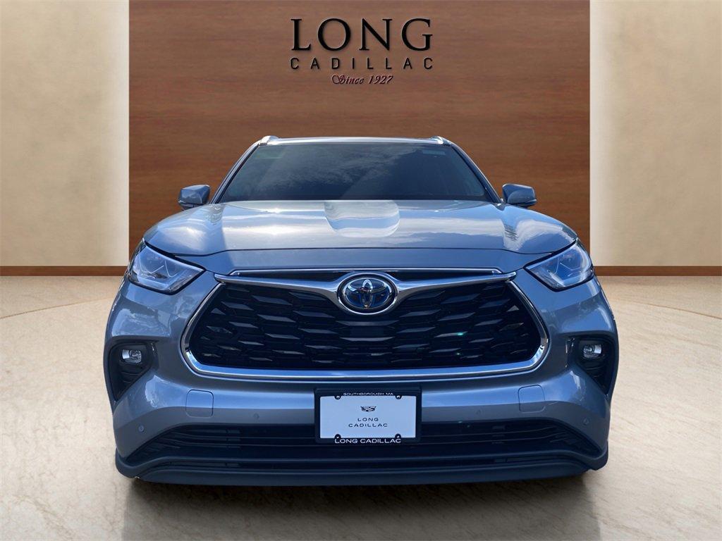 used 2021 Toyota Highlander Hybrid car, priced at $37,991