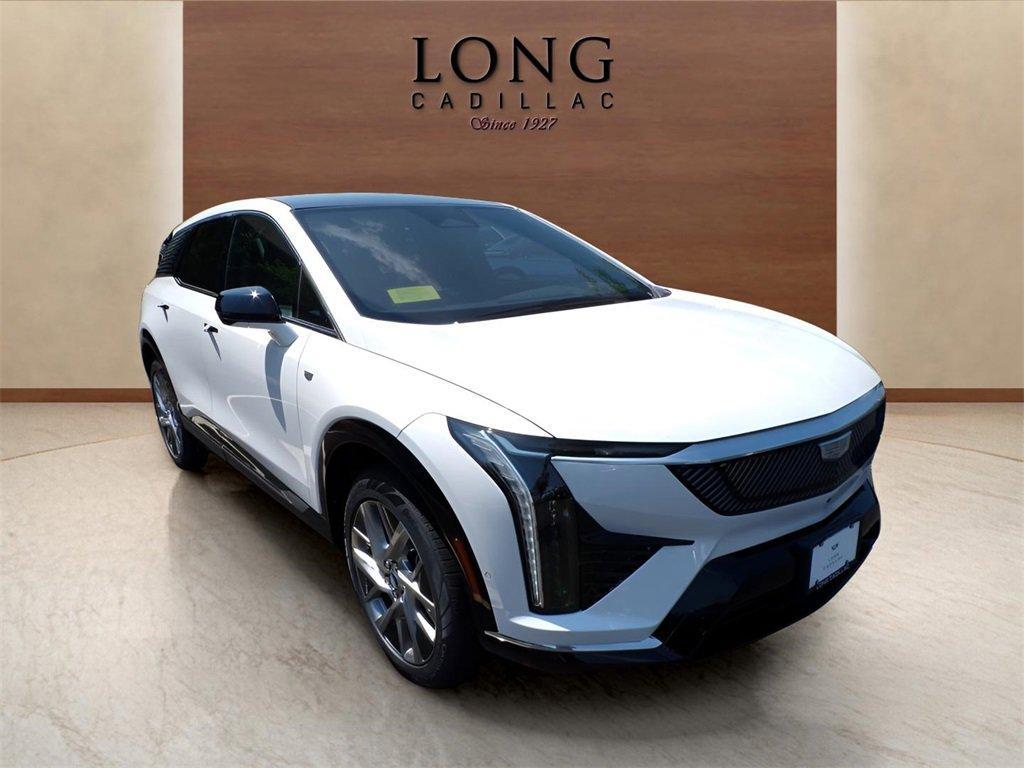 new 2025 Cadillac OPTIQ car, priced at $58,915