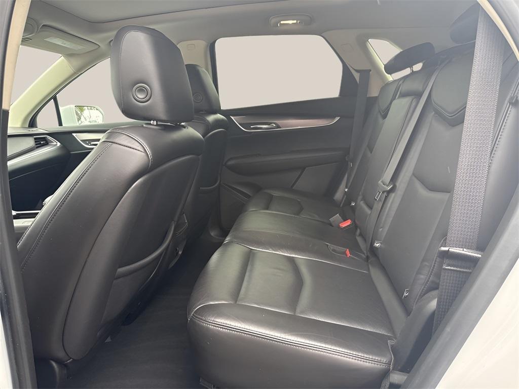 used 2018 Cadillac XT5 car, priced at $19,991