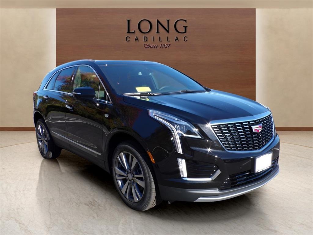 new 2025 Cadillac XT5 car, priced at $53,715